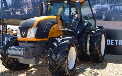 Tractores con potencia, tecnología y de fabricación nacional