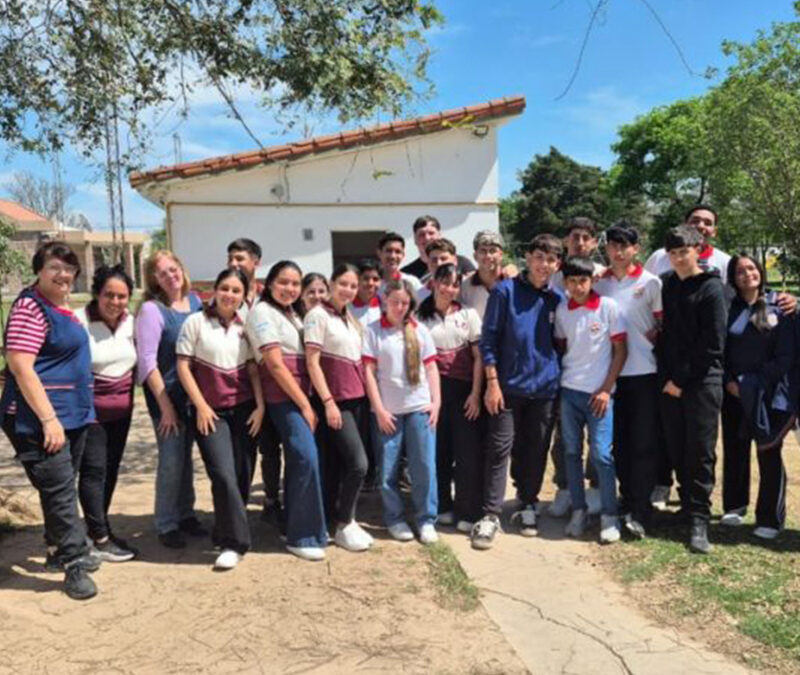 Capacitaciones en escuelas rurales para fortalecer las prácticas agropecuarias responsables